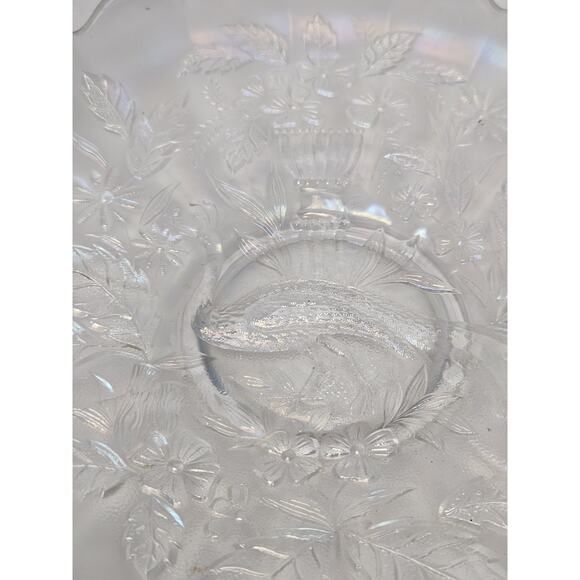 White Northwood Carnival Glass Peacock & Urn Large Bowl Ice Blue Cream Bowl 10in - Picture 5 of 9